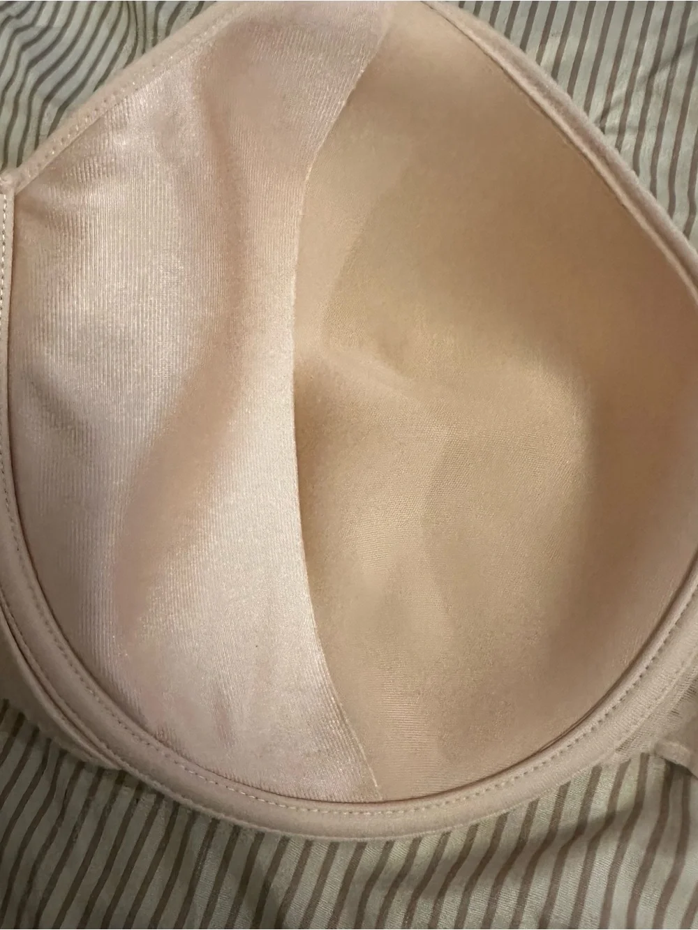 Chantelle 13F7 Norah Spacer T-Shirt Lightly Lined Underwire Bra US Size 38H Plus